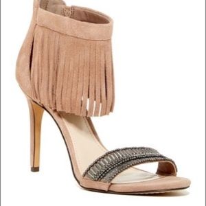 Vince Camuto Trumen Beaded Fringe Heel size 7